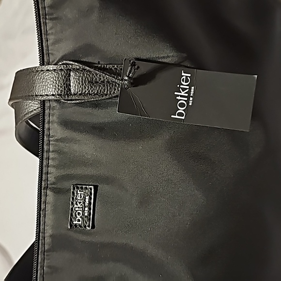Botkier nylon bag, new without  tags. Never used. - Picture 6 of 6